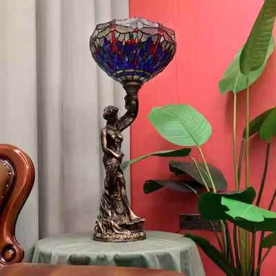 مصباح طاولة بضوء واحد بقاعدة من الراتنج بتصميم زجاج ملون تقليدي من تيفاني بتصميم اليعسوب للإلهة للمكتب المنزلي 