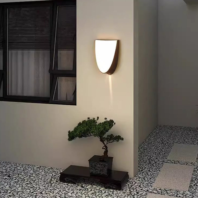 مصباح حائط خارجي مقاوم للماء بتصميم بسيط وعصري من ABS بحبوب الخشب البيضاوية LED للحديقة 