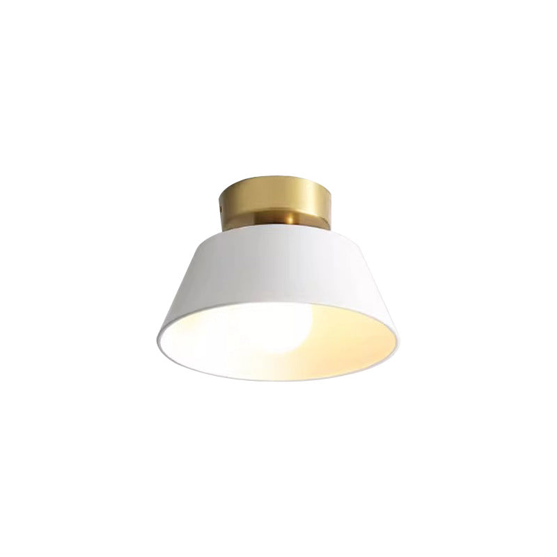 Zeitgenössische nordische runde Deckenleuchte aus Eisen mit 1 Licht und halbbündiger Montage für Schlafzimmer 