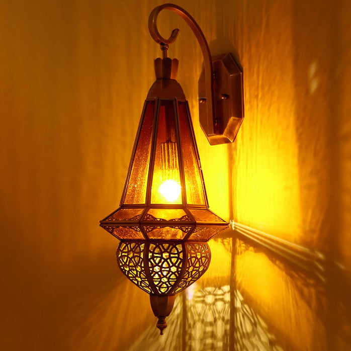 Moderne Art Deco geschnitzte Messing rot Glas Schatten 1-Licht Wandleuchte Lampe für Unterhaltung Zimmer 