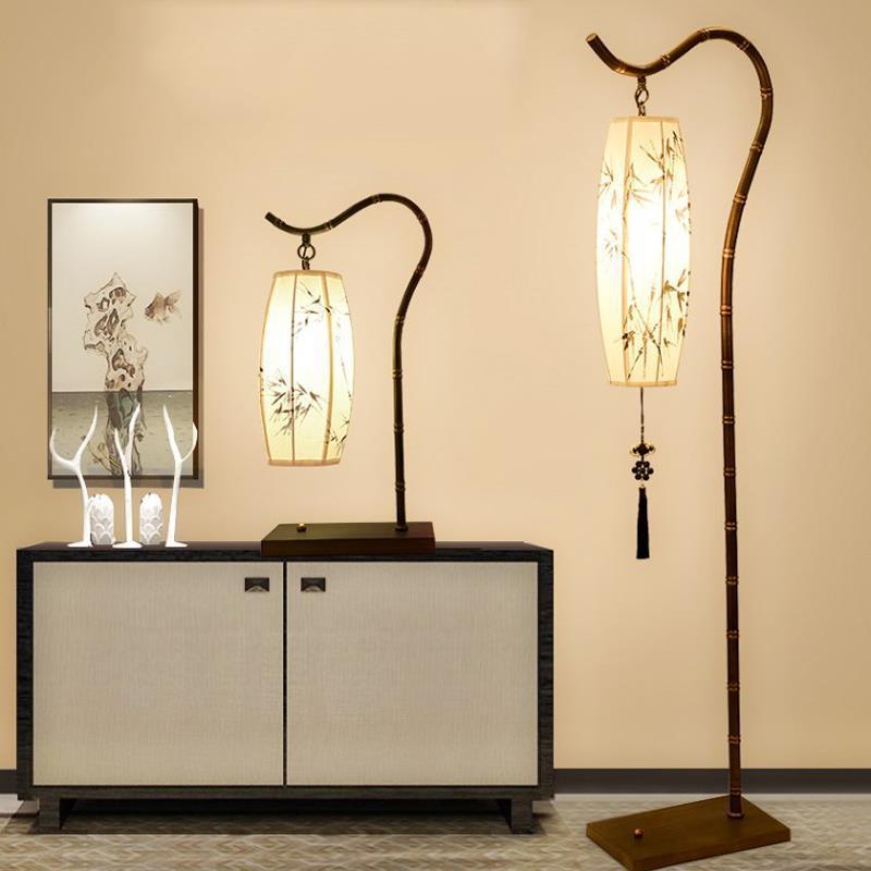Traditionelle chinesische Zen-Stehlampe mit Bambusmalerei, Stoffbogen, Eisensockel, 1 Licht, für das Home Office 
