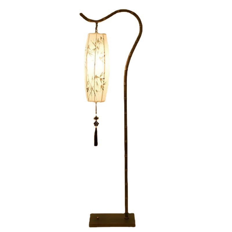 Traditionelle chinesische Zen-Stehlampe mit Bambusmalerei, Stoffbogen, Eisensockel, 1 Licht, für das Home Office 