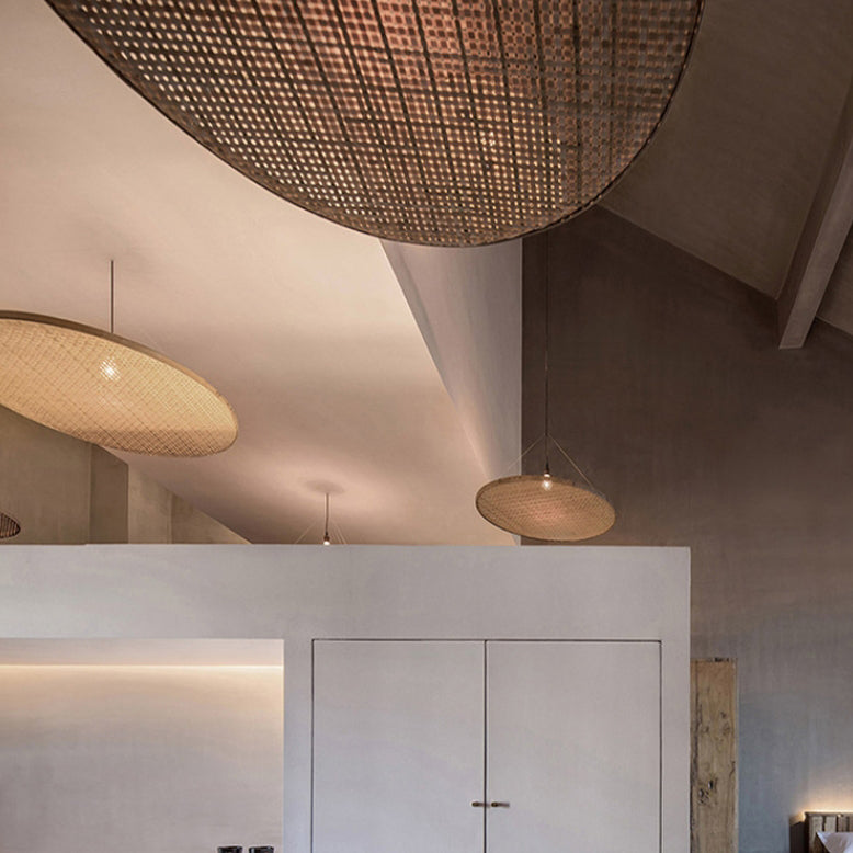 Suspension lumineuse ronde en rotin rustique traditionnel à 1 lumière pour salle à manger 