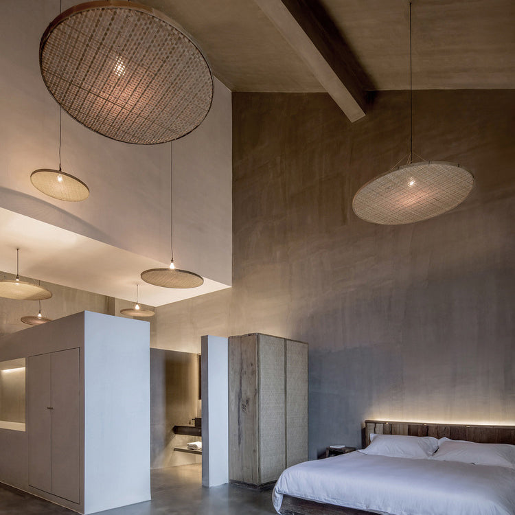 Suspension lumineuse ronde en rotin rustique traditionnel à 1 lumière pour salle à manger 