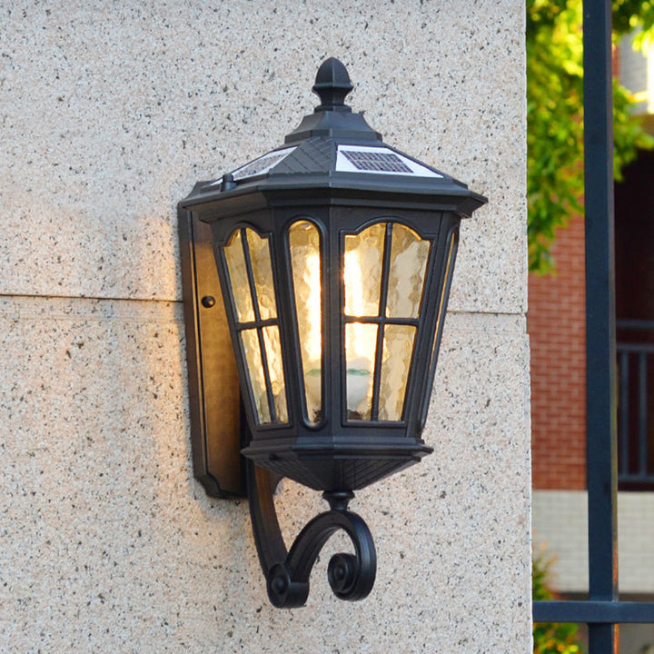 Zeitgenössische industrielle achteckige Aluminiumglas-LED-Solar-wasserdichte Wandleuchte für die Terrasse im Freien 