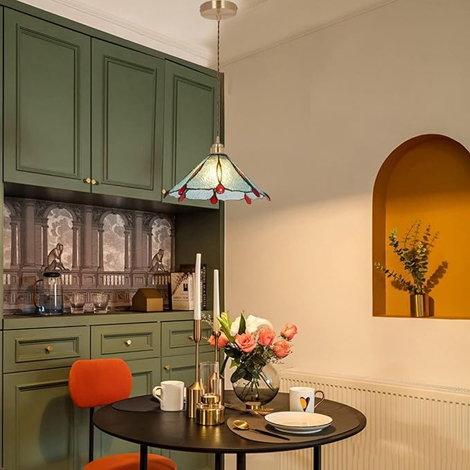 Abat-jour conique en vitrail traditionnel français 1 lumière pour suspension dans le salon 