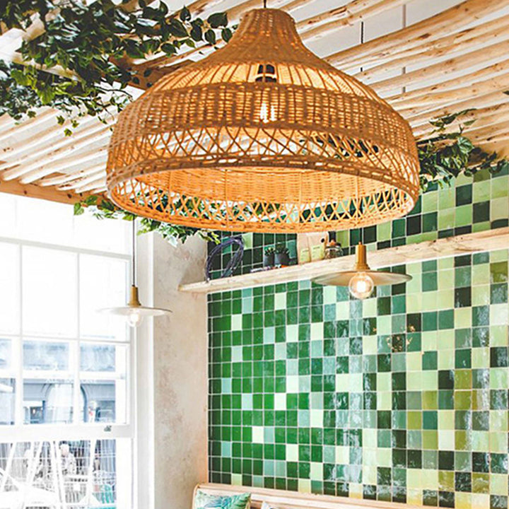 Lámpara colgante de 1 luz con forma de sombrero de tejido de ratán boho contemporáneo para comedor 