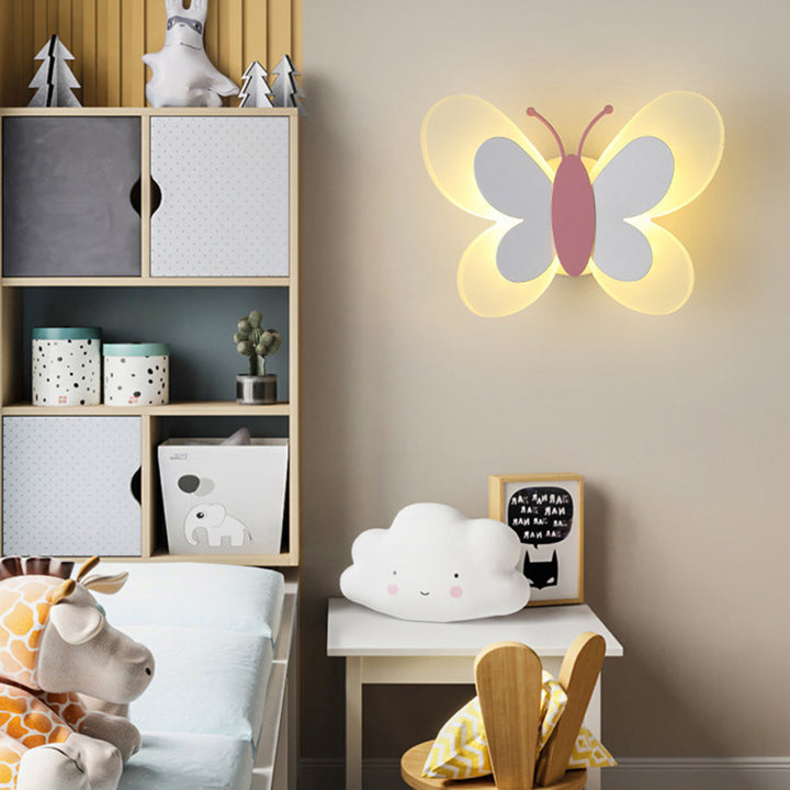 Applique murale LED en acrylique et fer avec papillon créatif contemporain pour chambre 