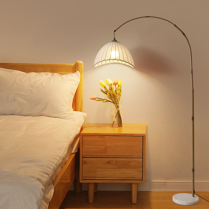 Zeitgenössische Retro Bambus Weben Schatten Arc 1-Licht Stehen Stehlampe Für Wohnzimmer 