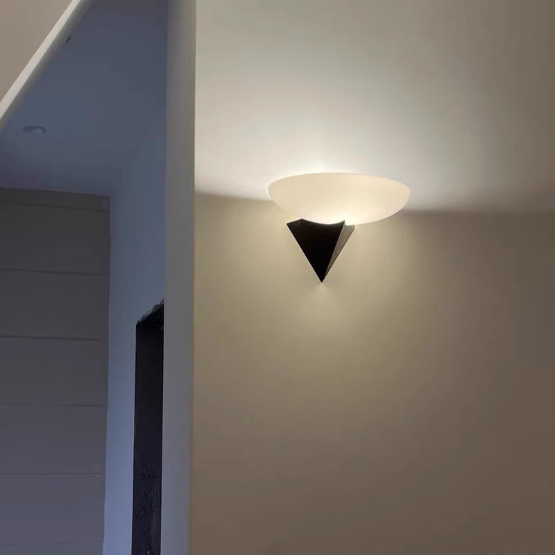 Traditionelle französische geometrische ovale Wandleuchte aus Glas mit 1 Licht für Wohnzimmer 