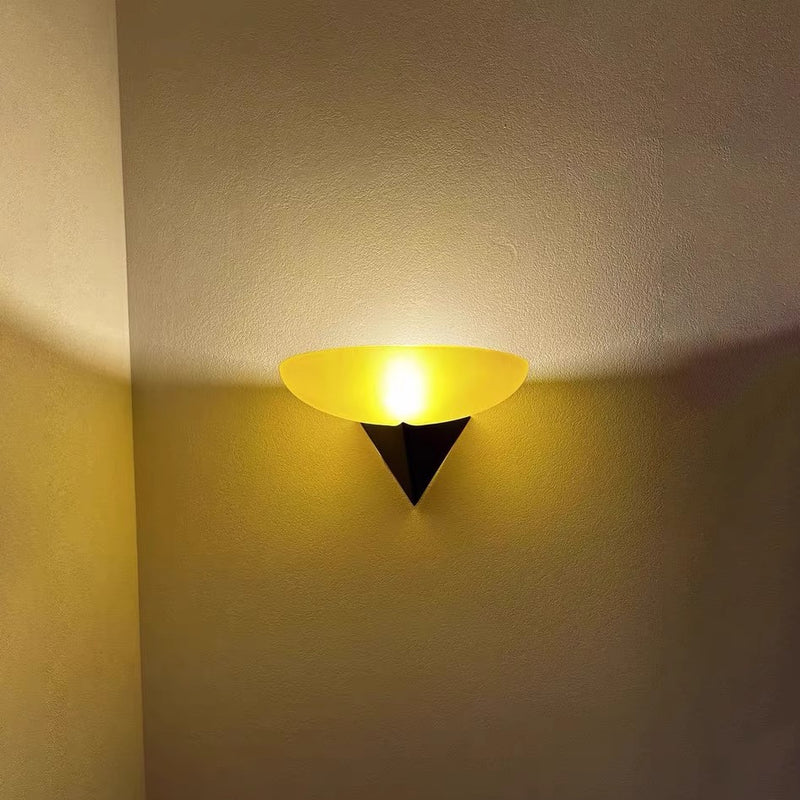 Traditionelle französische geometrische ovale Wandleuchte aus Glas mit 1 Licht für Wohnzimmer 