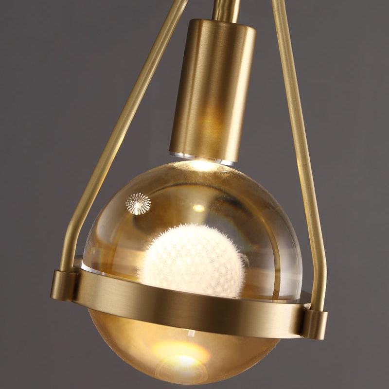 Contemporary Luxury Shiny Raindrop Crystal Shade Brushed Brass Frame 1-Light Wall Sconce Lamp For Living Room
