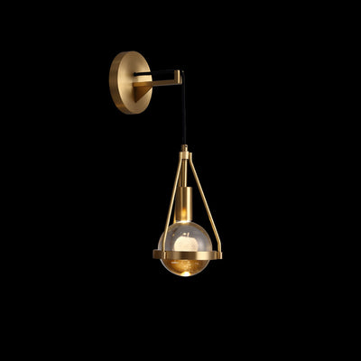 Contemporary Luxury Shiny Raindrop Crystal Shade Brushed Brass Frame 1-Light Wall Sconce Lamp For Living Room