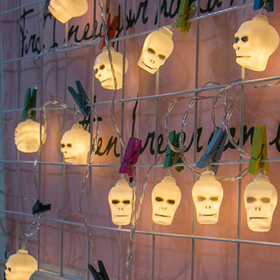 Lumières LED de décoration de crâne créatif contemporain pour Halloween pour les salles de divertissement 