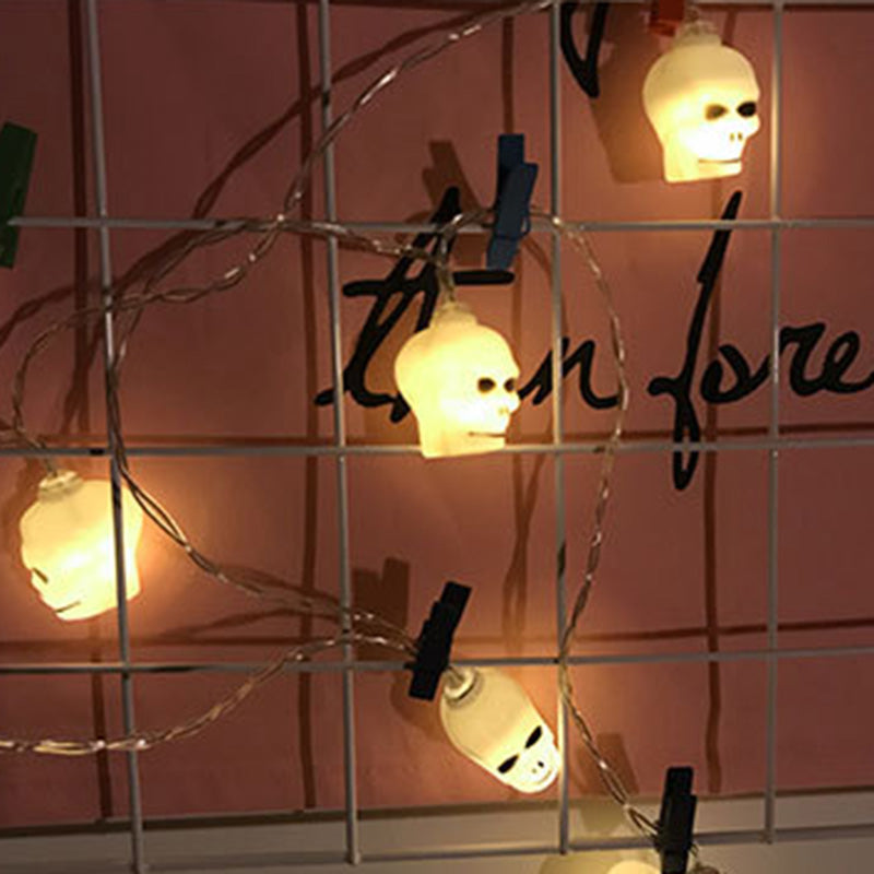 Lumières LED de décoration de crâne créatif contemporain pour Halloween pour les salles de divertissement 