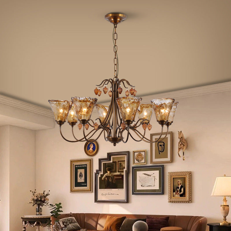 Traditioneller Vintage-Kronleuchter mit 8 Lichtern und Glasschirm im Vollkupferrahmen für das Wohnzimmer 
