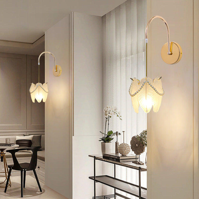 Applique murale 1 lumière avec abat-jour en verre coquillage moderne et luxueux pour chambre 