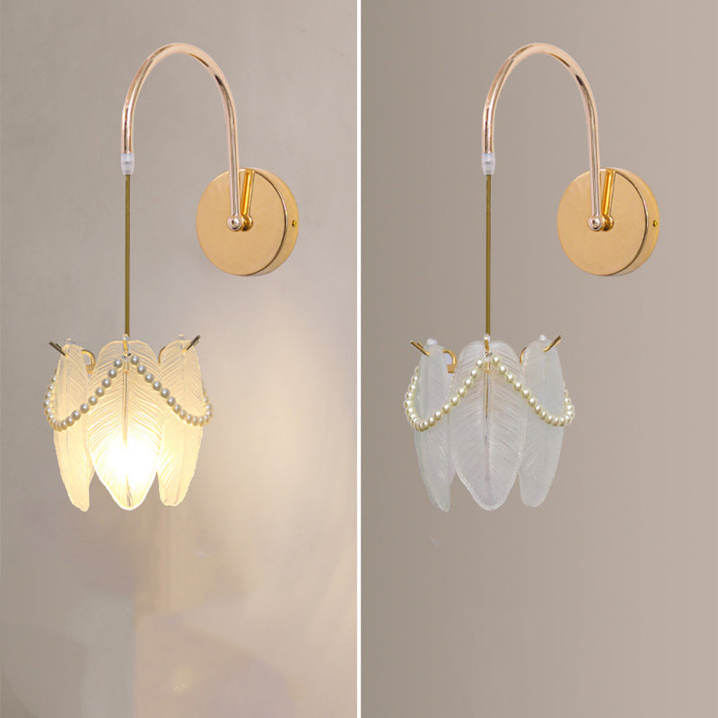 Applique murale 1 lumière avec abat-jour en verre coquillage moderne et luxueux pour chambre 