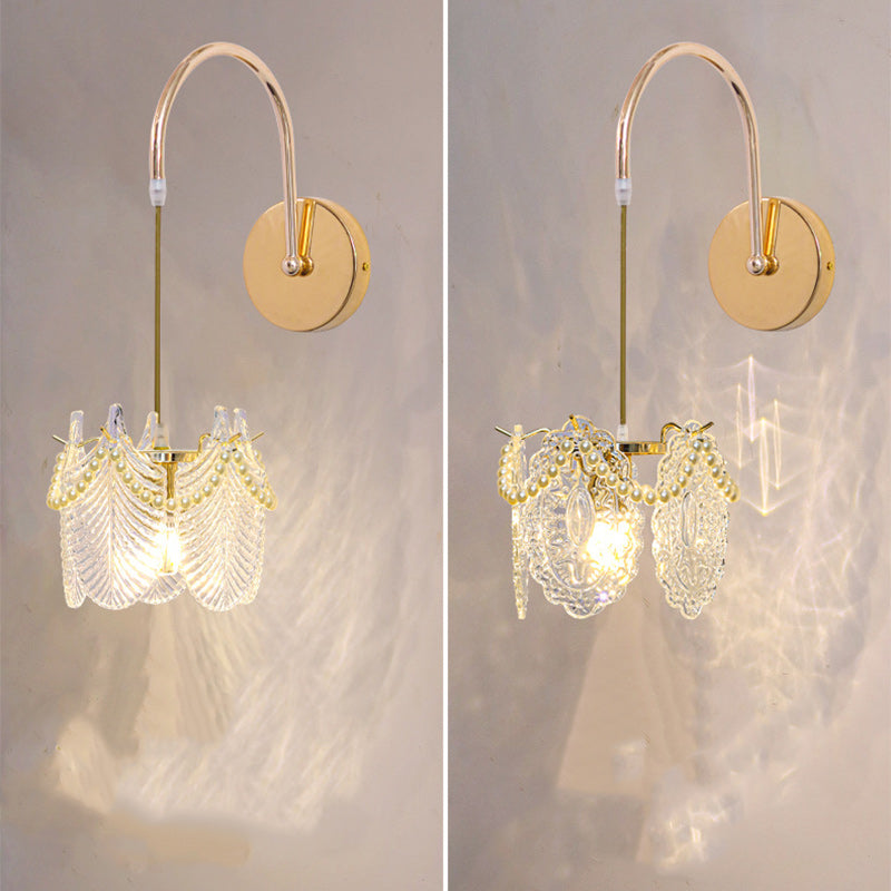 Applique murale 1 lumière avec abat-jour en verre coquillage moderne et luxueux pour chambre 
