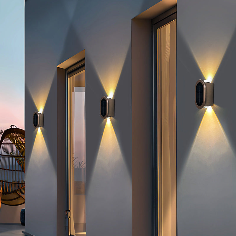 مصباح شمسي LED مضيء بشكل بيضاوي حديث للصناعة للاستخدام الخارجي للجدار لأجل الحديقة 