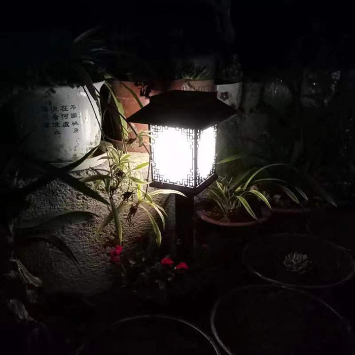 Lumière insérable de pelouse solaire LED étanche carrée en plastique industriel contemporain pour patio extérieur 