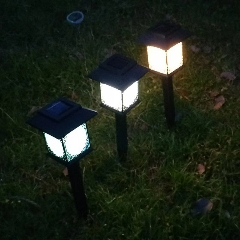 Lumière insérable de pelouse solaire LED étanche carrée en plastique industriel contemporain pour patio extérieur 