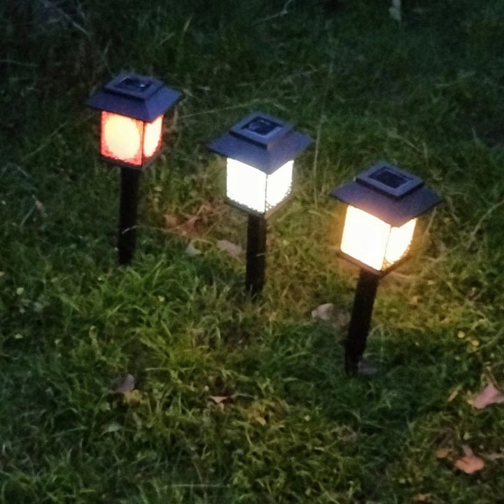 Lumière insérable de pelouse solaire LED étanche carrée en plastique industriel contemporain pour patio extérieur 