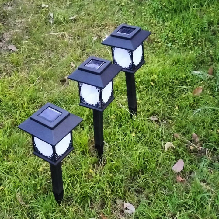 Lumière insérable de pelouse solaire LED étanche carrée en plastique industriel contemporain pour patio extérieur 