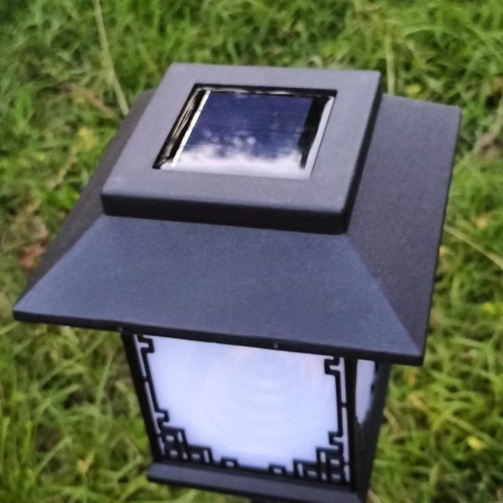 Lumière insérable de pelouse solaire LED étanche carrée en plastique industriel contemporain pour patio extérieur 