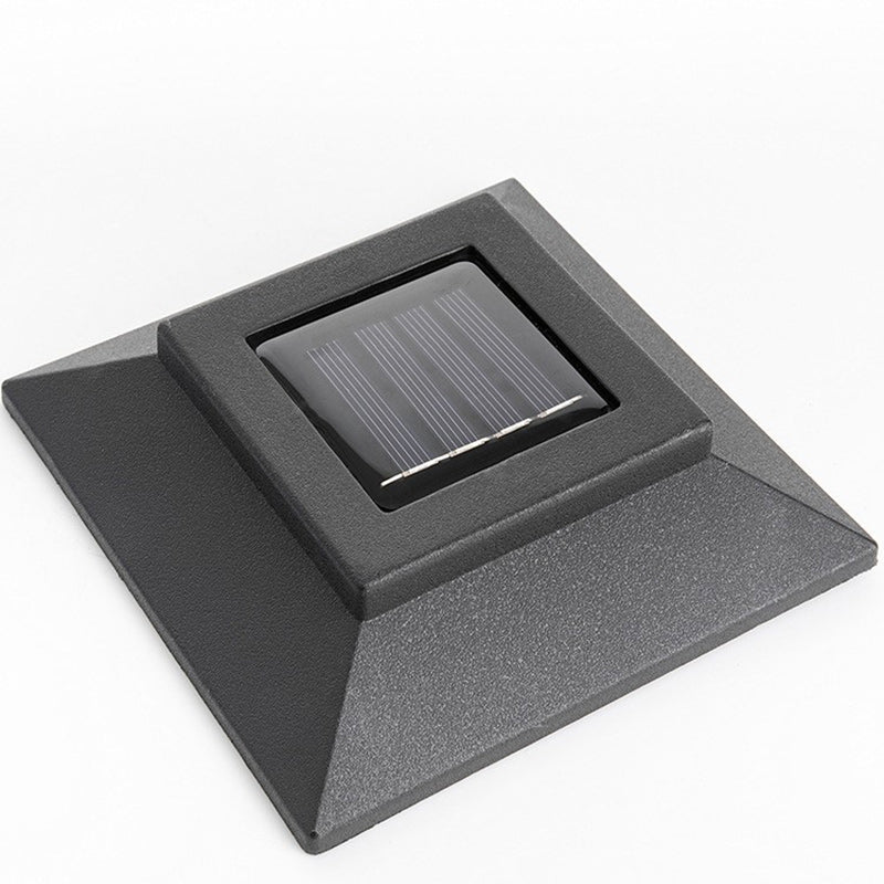 Lumière insérable de pelouse solaire LED étanche carrée en plastique industriel contemporain pour patio extérieur 