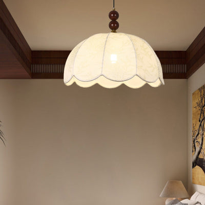 Traditional Vintage Solid Wood Flower Fabric Shade 1-Light Pendant Light For Living Room