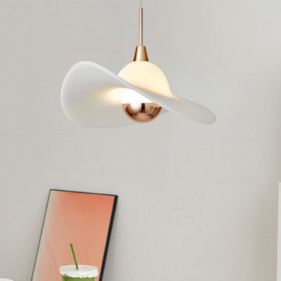 Lámpara colgante LED con pantalla de sombrero de paja de resina de aluminio nórdico contemporáneo para dormitorio 