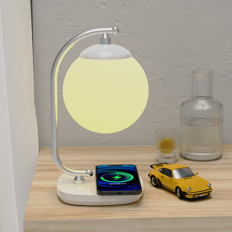 Zeitgenössische skandinavische ABS Mond Schatten Nachahmung Holzmaserung Basis LED Tischlampe für Schlafzimmer 