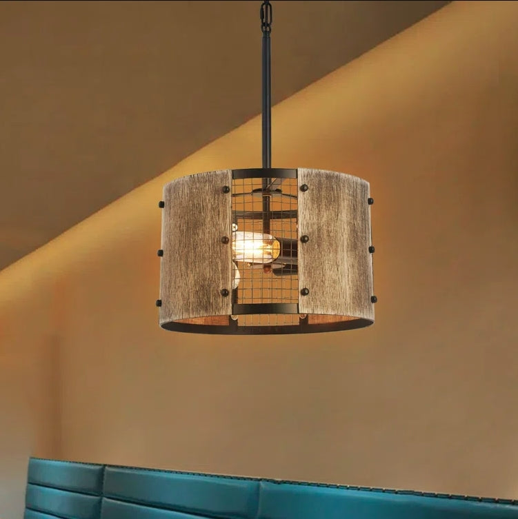 Lámpara de Araña de 3 Luces con Pantalla de Tambor de Madera y Red de Hierro de Estilo Rústico Tradicional para Comedor 