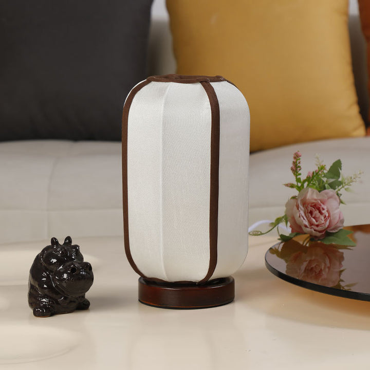 Abat-jour cylindrique en tissu chinois traditionnel avec base en bois, lampe de table à 1 lumière pour chambre 