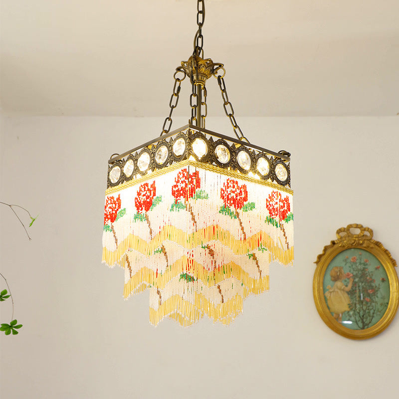 Contemporain Boho Carré Cadre en Laiton Fleur de Rose Gland Cristal Lustre 5 Lumières Pour Salon 