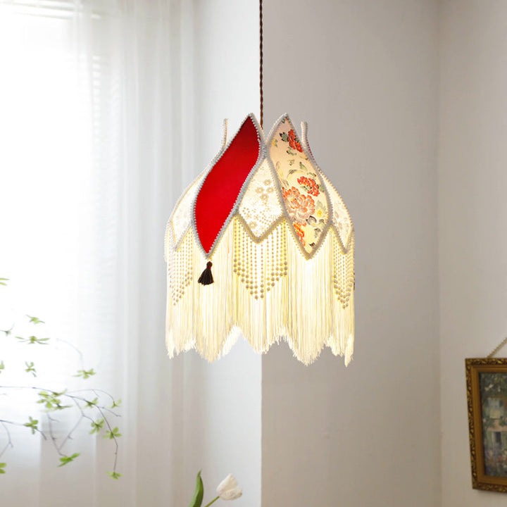 Abat-jour en tissu contemporain Boho Peony avec franges en perles d&