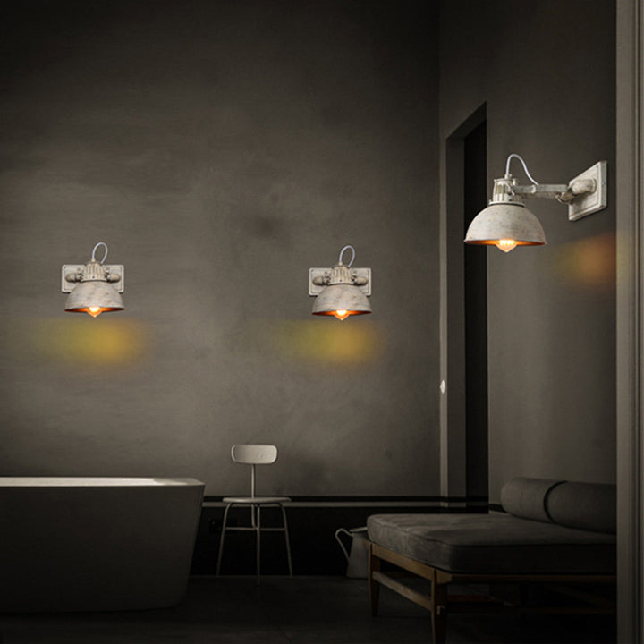 Traditionelle Vintage-Wandleuchte aus Eisen im Halbkreis mit 1 Licht für Esszimmer 