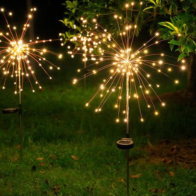 ضوء إدخال العشب المقاوم للماء LED المصنوع من الفولاذ المقاوم للصدأ للألعاب النارية الشمسية الصناعية المعاصرة للفناء الخارجي 