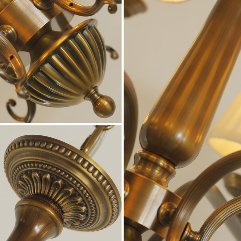 Traditioneller Vintage-Kerzenhalter aus antikem Messing im Used-Look, 3/6-flammiger Kronleuchter für Wohnzimmer 