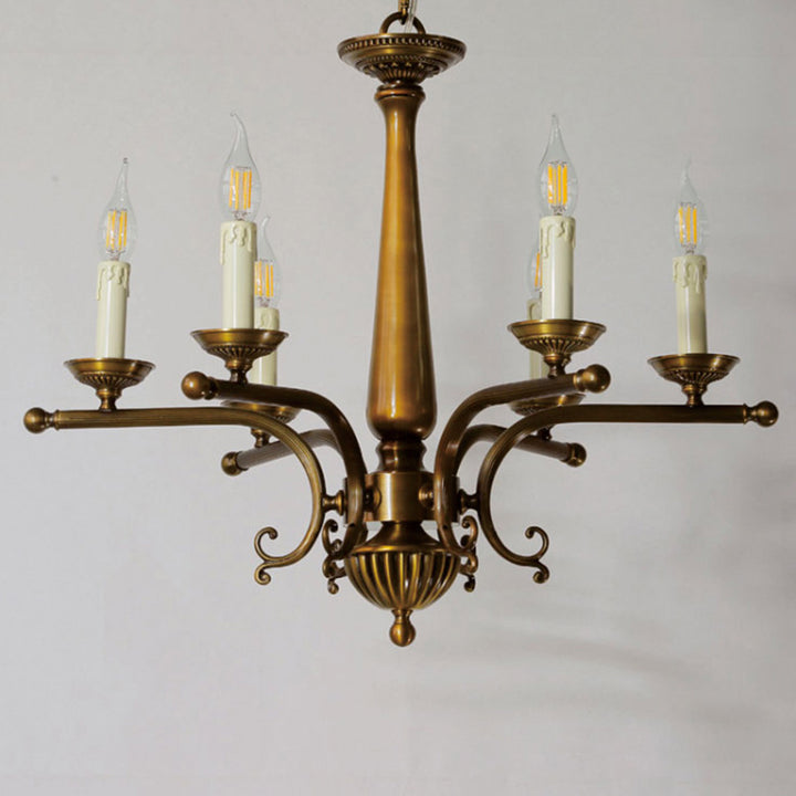 Traditioneller Vintage-Kerzenhalter aus antikem Messing im Used-Look, 3/6-flammiger Kronleuchter für Wohnzimmer 