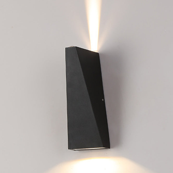 Applique murale LED moderne minimaliste en aluminium éclairée vers le haut et vers le bas pour patio extérieur 