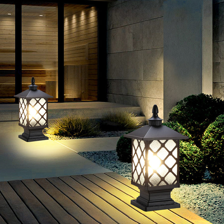 Lanterne de jardin contemporaine en aluminium carré industriel avec verre dépoli et 1 lumière 