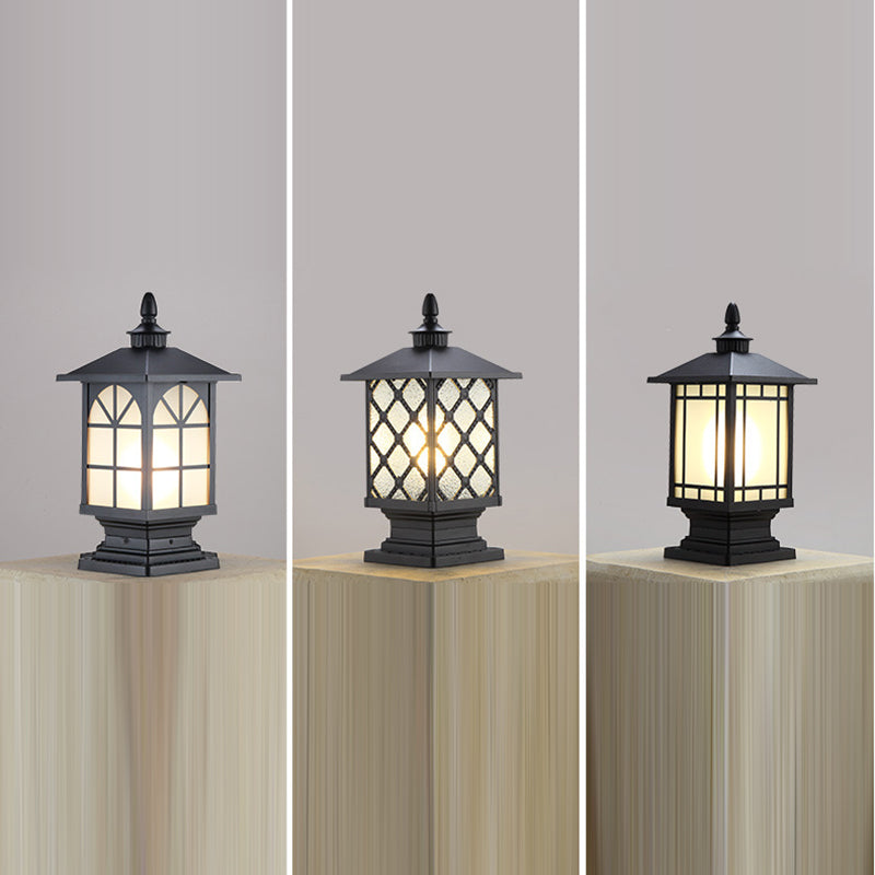 Lanterne de jardin contemporaine en aluminium carré industriel avec verre dépoli et 1 lumière 