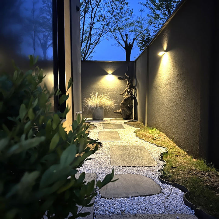 Lámpara Aplique de Pared Solar LED Iluminada hacia Arriba y Abajo de Aluminio Rectangular de Simplicidad Moderna para Patio Exterior 