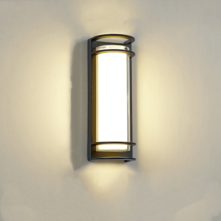 Zeitgenössische industrielle Aluminium-Acryl-Zylinder-LED-Wasserdichte Wandleuchte für Außenbereich Terrasse 