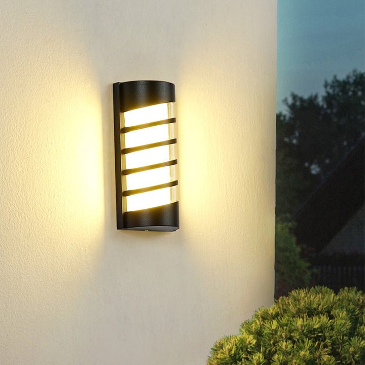 Contemporary Industrial Aluminum Acrylic LED Waterproof Outdoor Wall Sconce Lamp For Garden