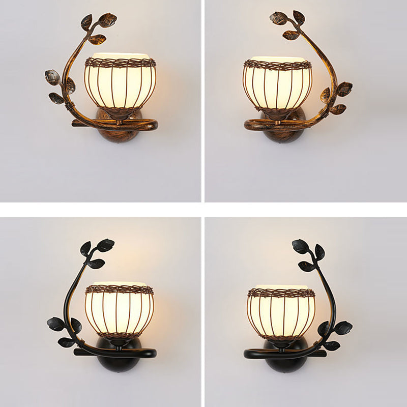 Applique Murale 1 Lumière avec Abat-Jour en Verre, Cadre en Fer Rustique Traditionnel et Tressage de Rotin pour Salon 