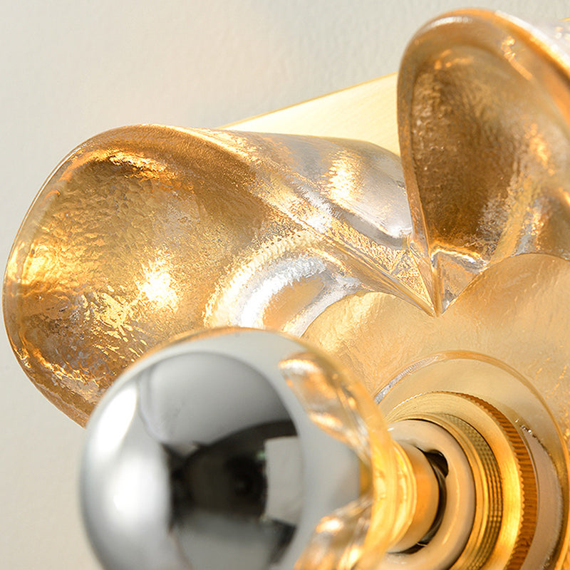 Contemporary Luxury Brass Four-Leaf Clover Glass Shade 1-Light Wall Sconce Lamp For Living Room