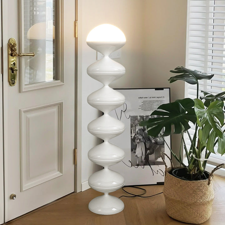 Traditionelle französische Kürbis-Eisen-Acryl 1-Licht Stehende Stehlampe für Wohnzimmer 